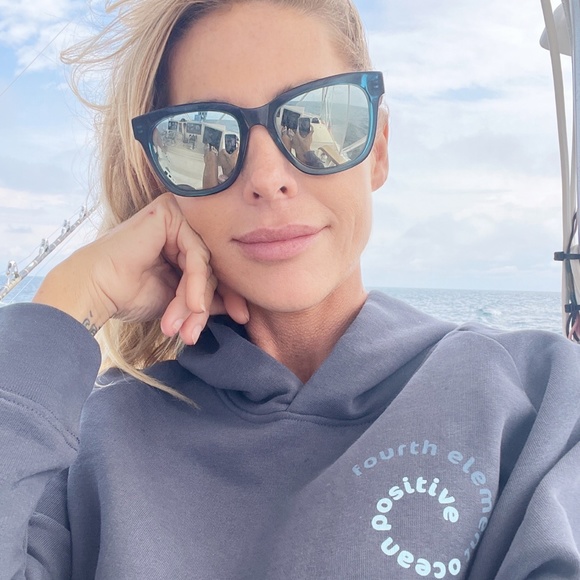 Meet your Posher, Aimee - Picture 1 of 1